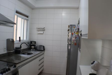 Apartamento à venda com 85m², 3 quartos e 2 vagas Apartamento à venda com 85m², 3 quartos e 2 vagasCozinha
