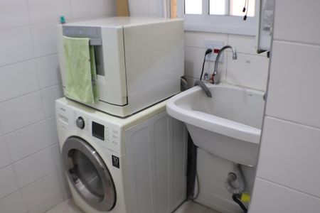 Apartamento à venda com 85m², 3 quartos e 2 vagas Apartamento à venda com 85m², 3 quartos e 2 vagasÁrea de Serviço