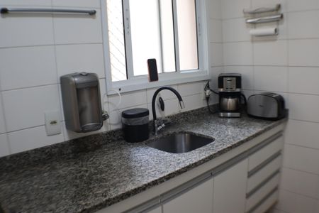 Apartamento à venda com 85m², 3 quartos e 2 vagas Apartamento à venda com 85m², 3 quartos e 2 vagasCozinha