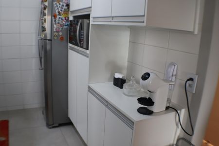 Apartamento à venda com 85m², 3 quartos e 2 vagas Apartamento à venda com 85m², 3 quartos e 2 vagasCozinha