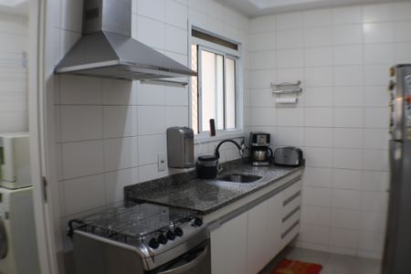 Apartamento à venda com 85m², 3 quartos e 2 vagas Apartamento à venda com 85m², 3 quartos e 2 vagasCozinha