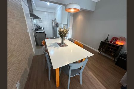 Apartamento à venda com 85m², 3 quartos e 2 vagas Apartamento à venda com 85m², 3 quartos e 2 vagasSala