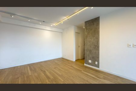 Apartamento para alugar com 67m², 2 quartos e 1 vaga Apartamento para alugar com 67m², 2 quartos e 1 vagaSala