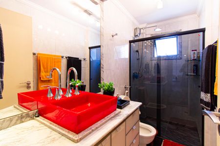 Apartamento à venda com 264m², 4 quartos e 6 vagas Apartamento à venda com 264m², 4 quartos e 6 vagasBanheiro