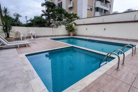 Apartamento à venda com 264m², 4 quartos e 6 vagas Apartamento à venda com 264m², 4 quartos e 6 vagasÁrea comum