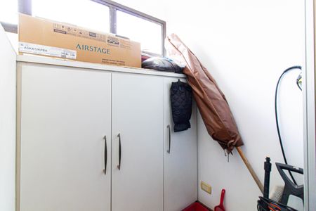 Apartamento à venda com 264m², 4 quartos e 6 vagas Apartamento à venda com 264m², 4 quartos e 6 vagasGinástica