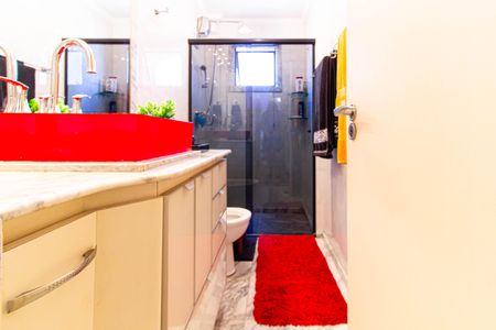 Apartamento à venda com 264m², 4 quartos e 6 vagas Apartamento à venda com 264m², 4 quartos e 6 vagasBanheiro