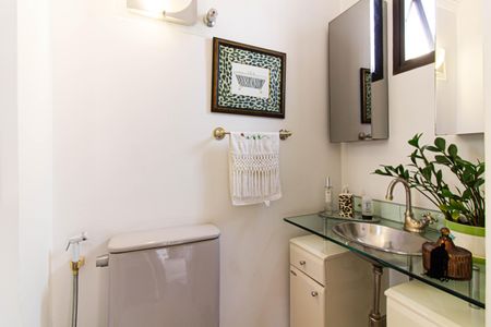 Apartamento à venda com 264m², 4 quartos e 6 vagas Apartamento à venda com 264m², 4 quartos e 6 vagasÁrea Gourmet - Lavabo