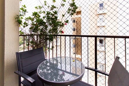 Apartamento à venda com 264m², 4 quartos e 6 vagas Apartamento à venda com 264m², 4 quartos e 6 vagasVaranda da Sala