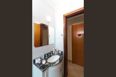 Casa à venda com 153m², 3 quartos e 4 vagas Casa à venda com 153m², 3 quartos e 4 vagasBanheiro Suíte