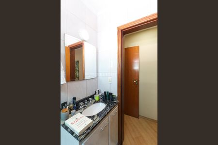 Casa à venda com 153m², 3 quartos e 4 vagas Casa à venda com 153m², 3 quartos e 4 vagasBanheiro Suíte 3