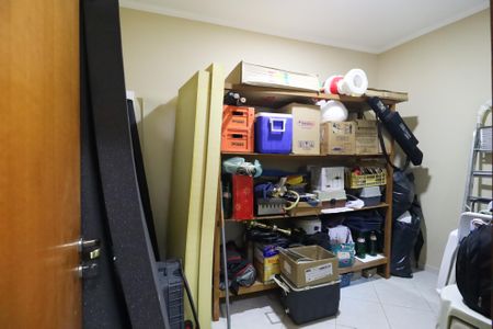 Casa à venda com 153m², 3 quartos e 4 vagas Casa à venda com 153m², 3 quartos e 4 vagasQuarto de Serviço