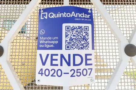 Casa à venda com 153m², 3 quartos e 4 vagas Casa à venda com 153m², 3 quartos e 4 vagasPlaca