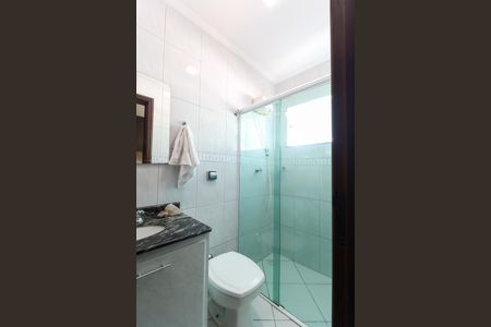 Casa à venda com 153m², 3 quartos e 4 vagas Casa à venda com 153m², 3 quartos e 4 vagasBanheiro Suíte 2