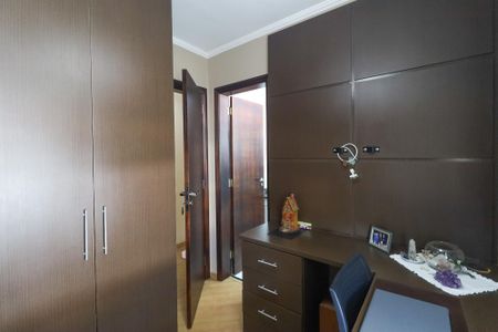 Casa à venda com 153m², 3 quartos e 4 vagas Casa à venda com 153m², 3 quartos e 4 vagasSuíte 2