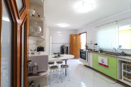 Casa à venda com 153m², 3 quartos e 4 vagas Casa à venda com 153m², 3 quartos e 4 vagasCozinha