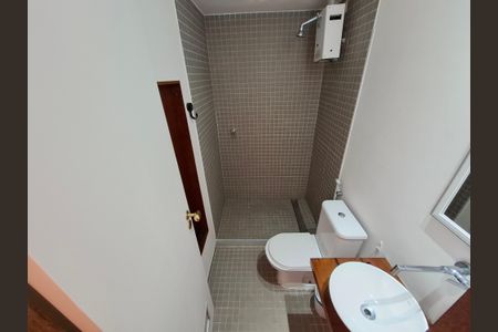 Banheiro de casa para alugar com 1 quarto, 47m² em Santa Teresa, Rio de Janeiro