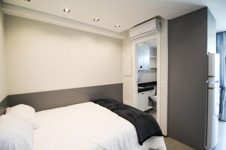 Studio para alugar com 24m², 1 quarto e sem vaga Studio para alugar com 24m², 1 quarto e sem vagaStudio