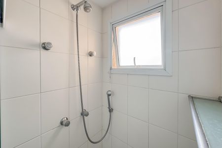 Apartamento à venda com 60m², 2 quartos e 1 vagaBanheiro Corredor