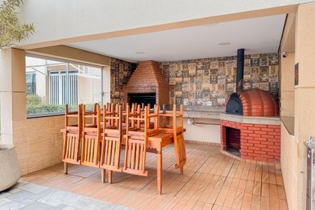 Apartamento à venda com 60m², 2 quartos e 1 vagaChurrasqueira