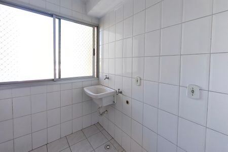 Apartamento à venda com 82m², 3 quartos e 1 vagaÁrea de Serviço