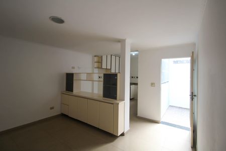 Casa para alugar com 153m², 3 quartos e 2 vagas Casa para alugar com 153m², 3 quartos e 2 vagasCozinha