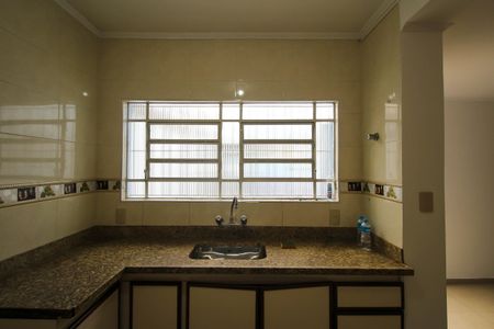 Casa para alugar com 153m², 3 quartos e 2 vagas Casa para alugar com 153m², 3 quartos e 2 vagasCozinha