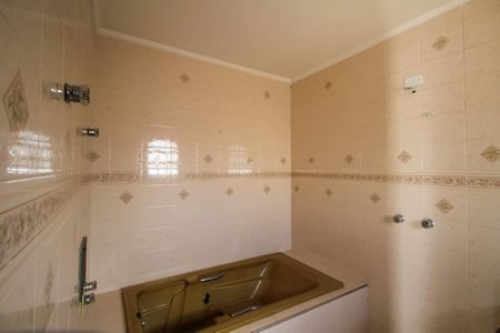 Casa para alugar com 153m², 3 quartos e 2 vagas Casa para alugar com 153m², 3 quartos e 2 vagasBanheiro da Suíte