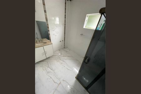 Casa à venda com 261m², 3 quartos e 4 vagas