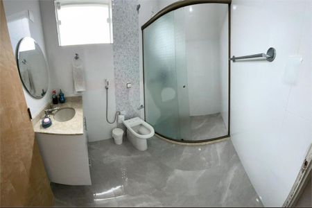 Casa à venda com 261m², 3 quartos e 4 vagas