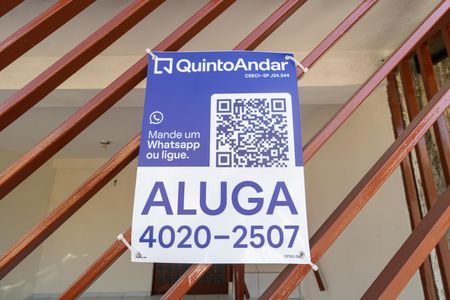 Casa para alugar com 90m², 2 quartos e sem vagaPlaquinha