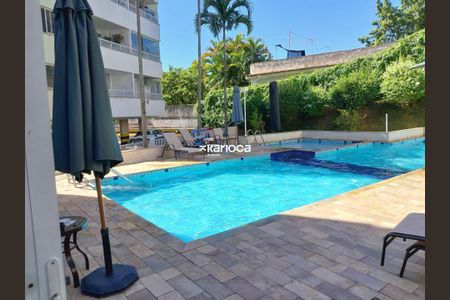 Apartamento à venda com 65m², 2 quartos e 1 vaga