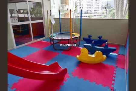 Apartamento à venda com 65m², 2 quartos e 1 vaga