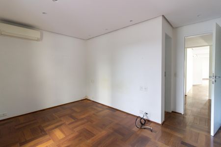 Apartamento à venda com 142m², 3 quartos e 2 vagasSuíte
