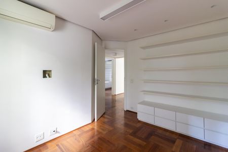 Apartamento à venda com 142m², 3 quartos e 2 vagasQuarto 2