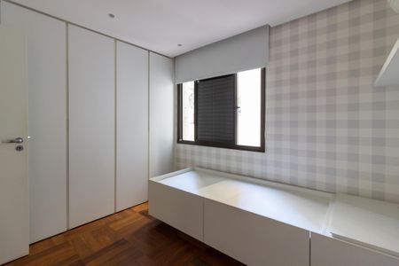 Apartamento à venda com 142m², 3 quartos e 2 vagasQuarto 1