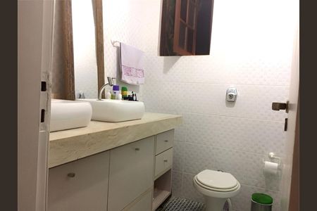 Casa à venda com 187m², 4 quartos e 4 vagas