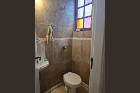 Casa à venda com 187m², 4 quartos e 4 vagas