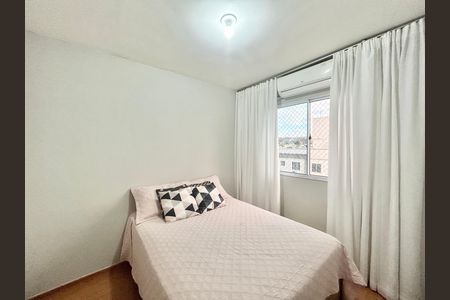Quarto 1 de apartamento para alugar com 2 quartos, 43m² em Rondônia, Novo Hamburgo