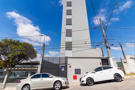 Apartamento à venda com 40m², 2 quartos e 1 vaga Apartamento à venda com 40m², 2 quartos e 1 vagaFachada