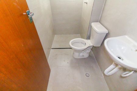 Apartamento para alugar com 40m², 2 quartos e 1 vaga Apartamento para alugar com 40m², 2 quartos e 1 vagaBanheiro