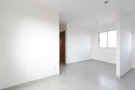 Apartamento para alugar com 40m², 2 quartos e 1 vagaSala