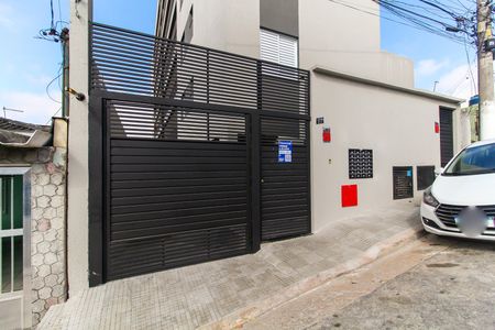 Apartamento à venda com 40m², 2 quartos e 1 vaga Apartamento à venda com 40m², 2 quartos e 1 vagaFachada