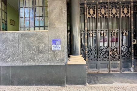 Apartamento à venda com 44m², 1 quarto e sem vaga Apartamento à venda com 44m², 1 quarto e sem vagaPlaquinha instalada