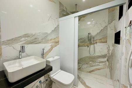 Apartamento à venda com 44m², 1 quarto e sem vaga Apartamento à venda com 44m², 1 quarto e sem vagaBanheiro