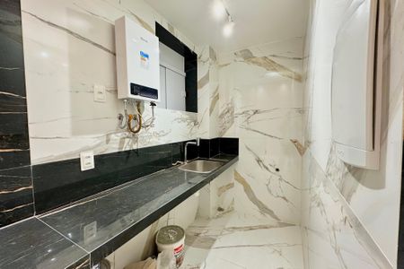 Apartamento à venda com 44m², 1 quarto e sem vaga Apartamento à venda com 44m², 1 quarto e sem vagaCozinha e Área de Serviço