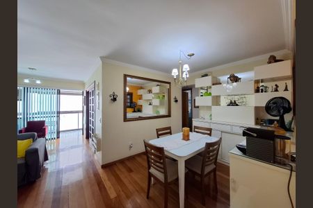 Apartamento à venda com 95m², 3 quartos e 1 vagaSala