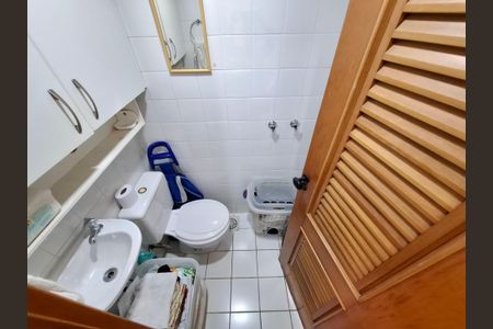 Apartamento à venda com 95m², 3 quartos e 1 vagaÁrea de serviço