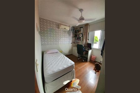 Casa à venda com 3 quartos, 138m² em Vila Santo Estefano, São Paulo