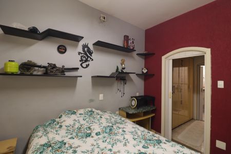 Casa à venda com 359m², 2 quartos e 4 vagasQuarto